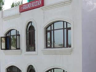 Grand Sultan Hotel Srīnagar Exterior foto